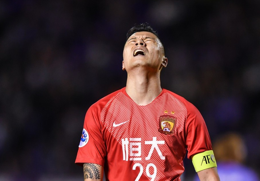 恒大客场力克苏宁,拿下宝贵三分 恒大客场力克苏宁,拿下宝贵三分