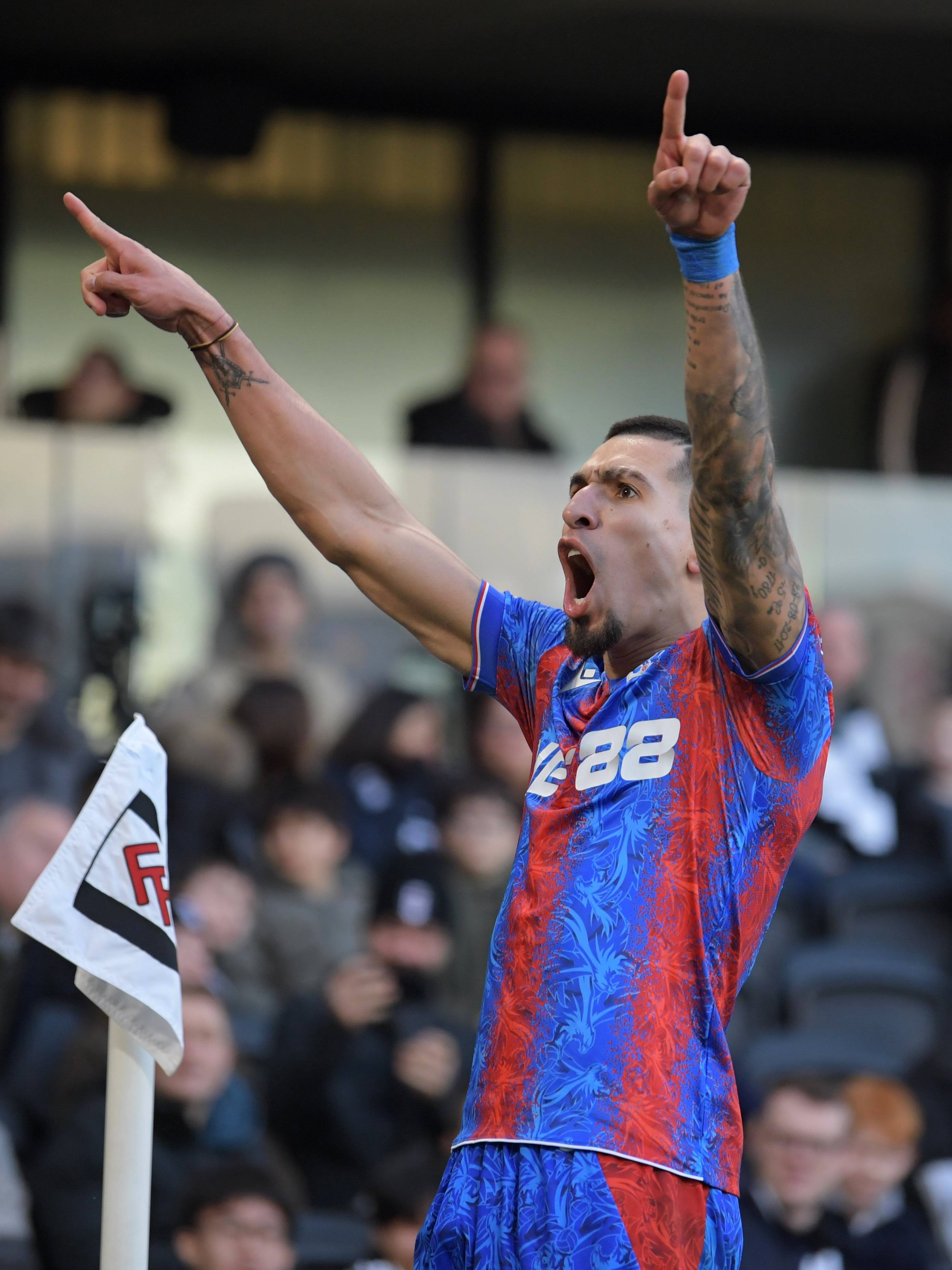 九游娱乐网站-水晶宫主场胜利富勒姆，保级压力稍减