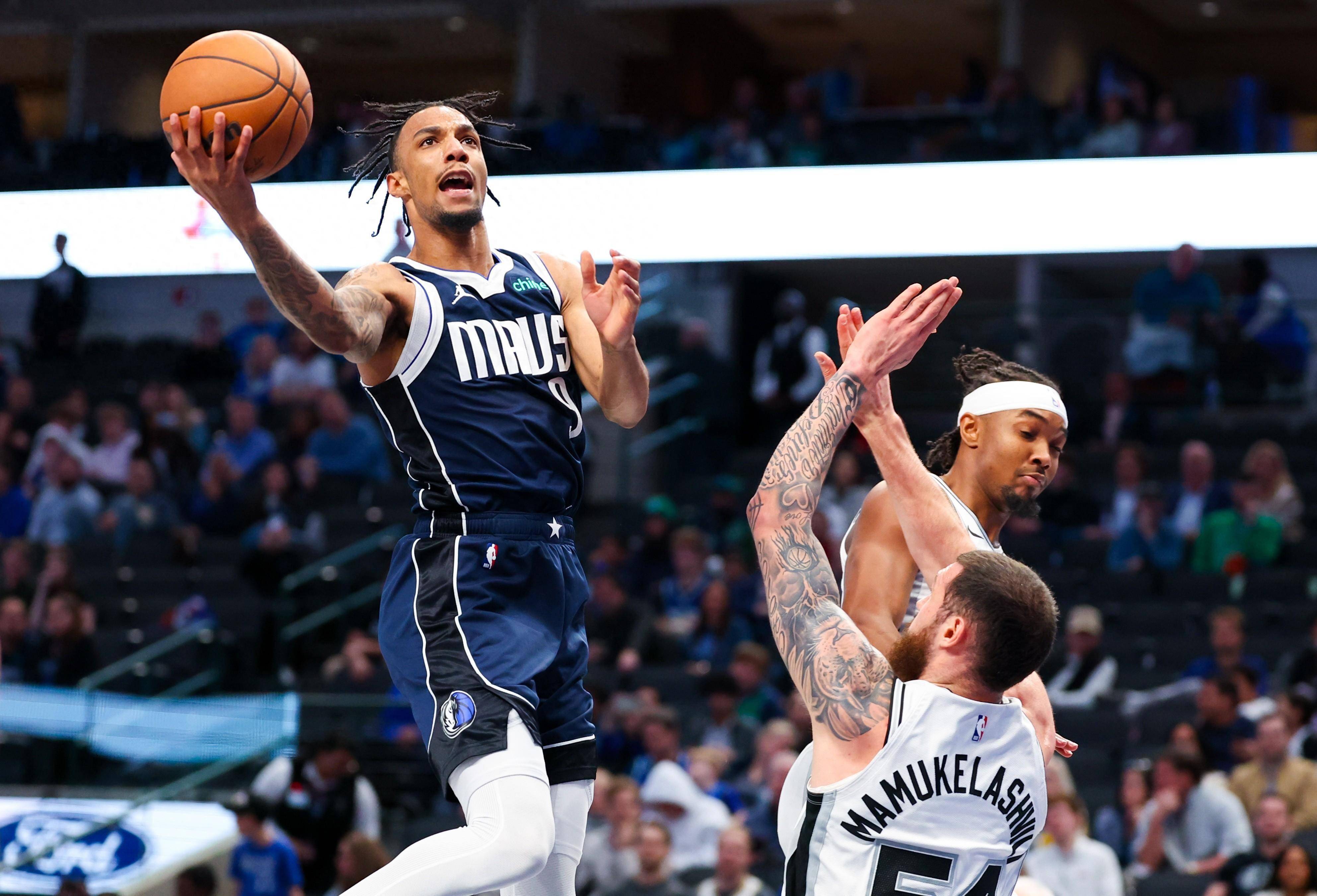 九游娱乐-猛龙球员表现出色，带队取得胜利的简单介绍