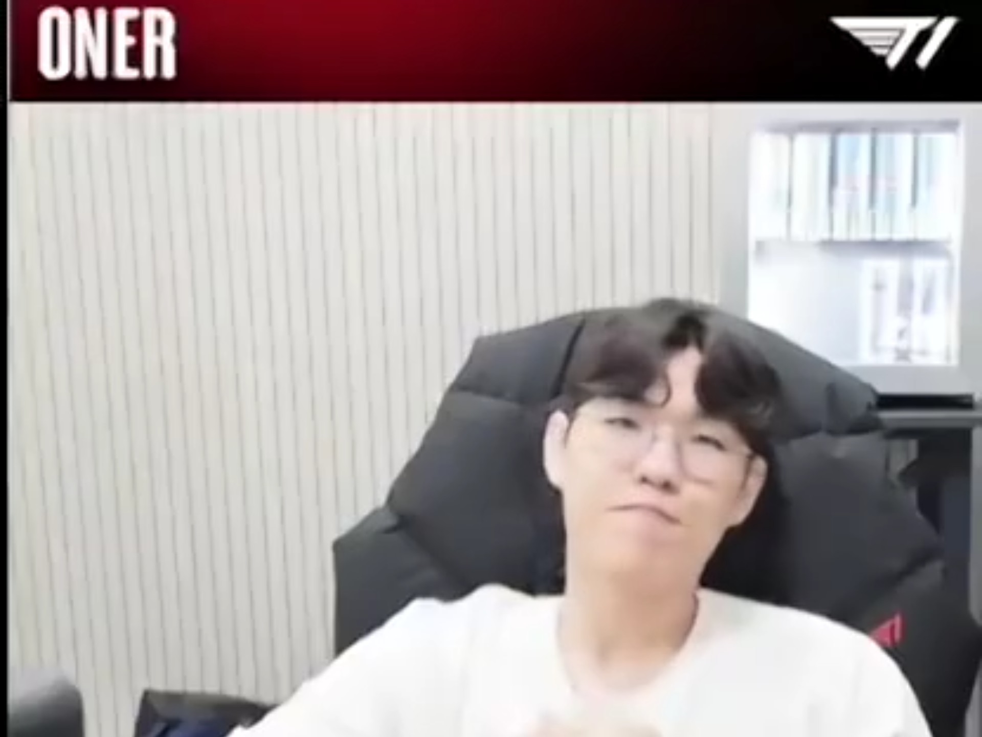 T1碾压SHR,Oner开启传奇时刻鏖战多局入围赛,强势挺进下一轮 T1碾压SHR,Oner开启传奇时刻鏖战多局入围赛,强势挺进下一轮