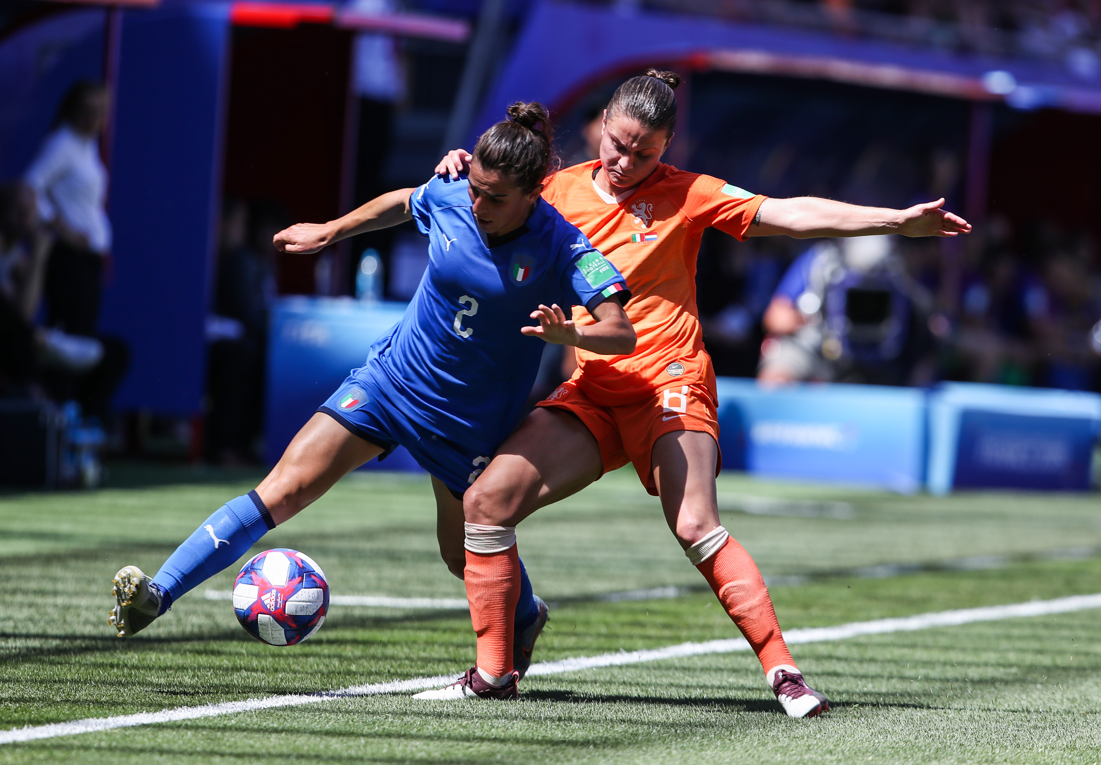 九游娱乐-关于瓦朗谢纳球队逐渐走强，法甲领头羊成疑的信息