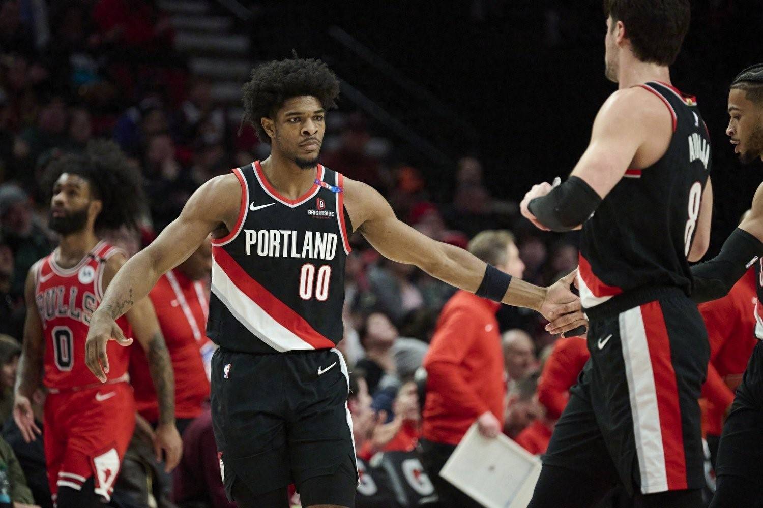 9you娱乐-开拓者主场失利，球队状态令人担忧