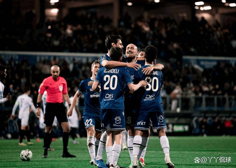 法甲赛场场面白热化,点球大战谁与争锋 法甲赛场场面白热化,点球大战谁与争锋